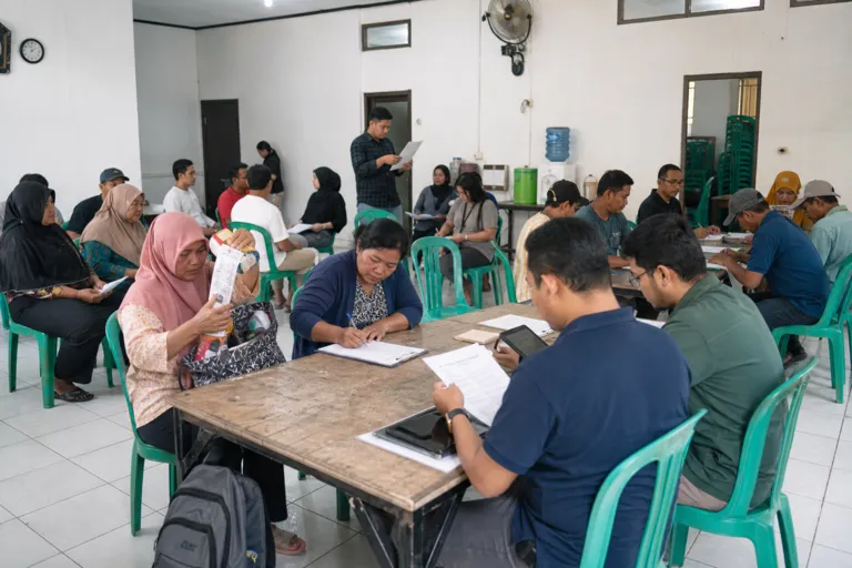 Building Reliable Consumer Panels for Research in Indonesia: A Trust-first Guide