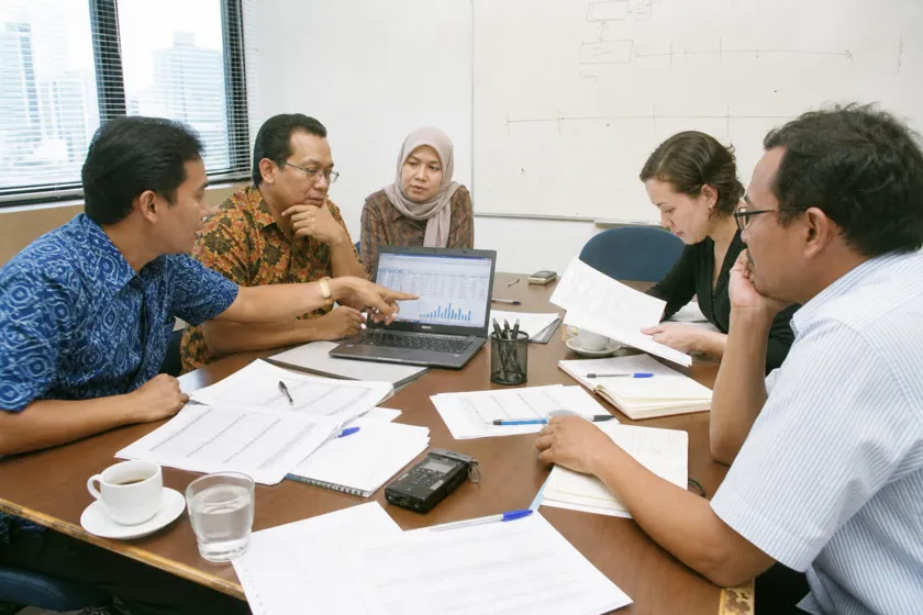 How to Choose the Right Market Research Agency in Indonesia With Confidence